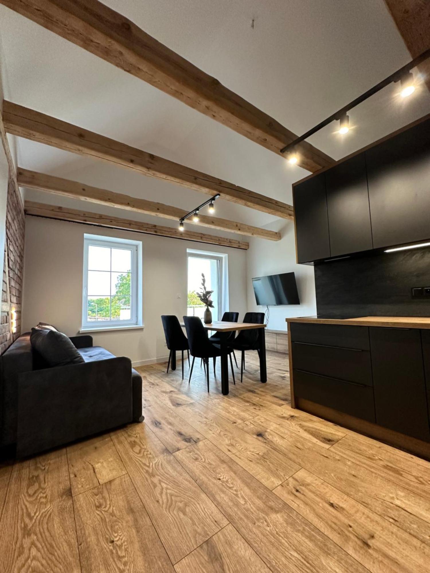 Apartamenty Ceramiczna Болеславец Екстериор снимка