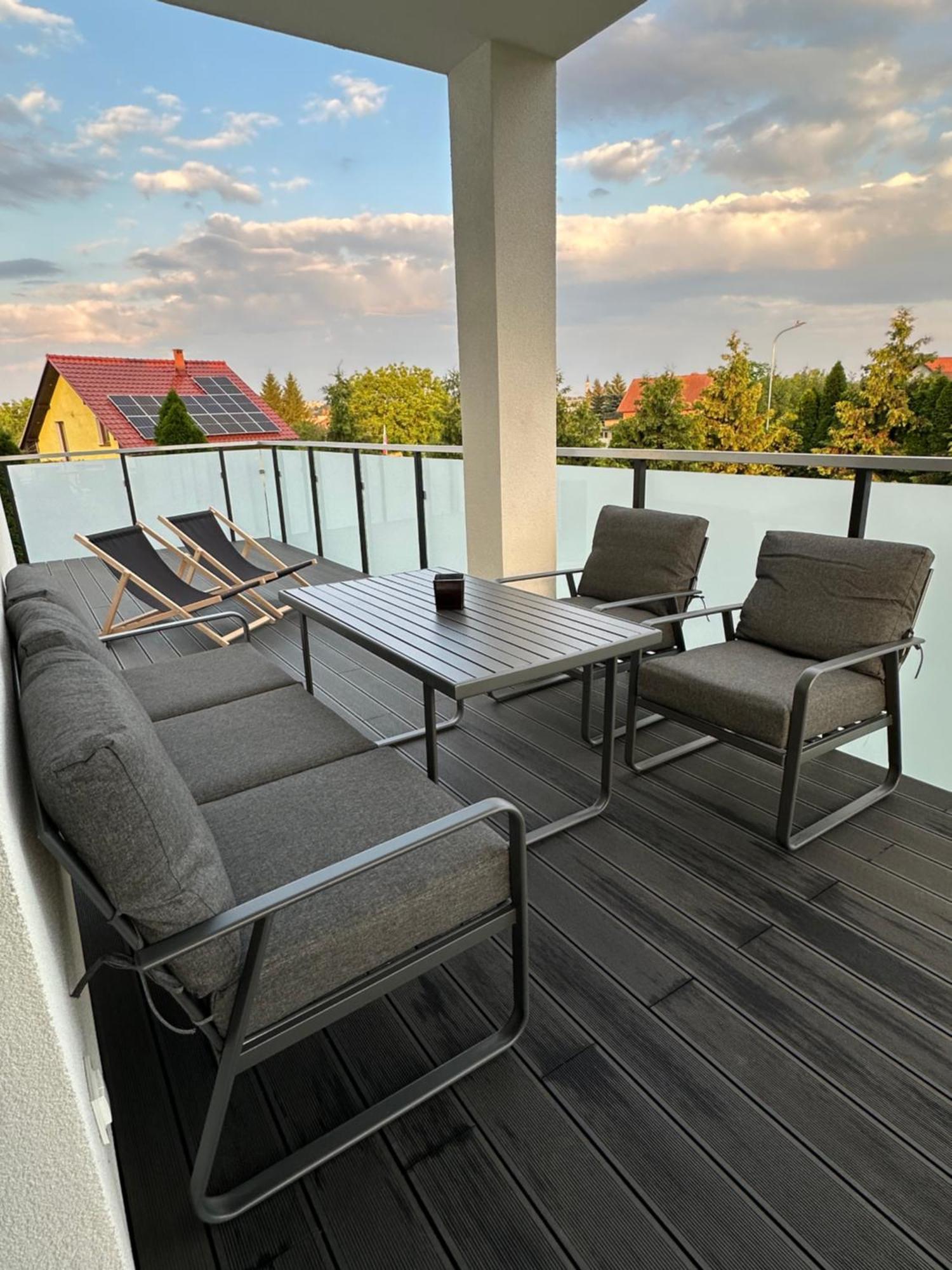 Apartamenty Ceramiczna Болеславец Екстериор снимка