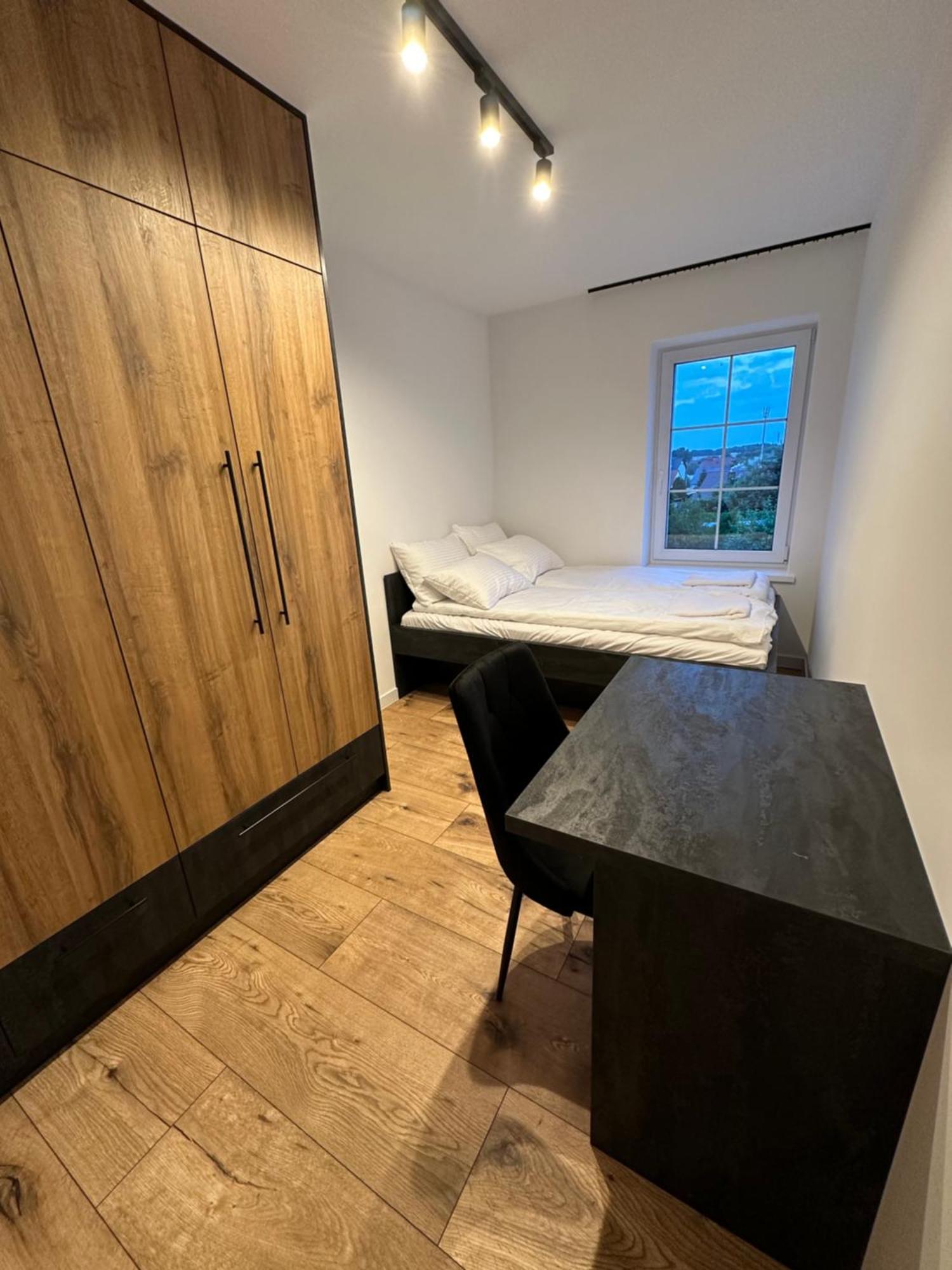 Apartamenty Ceramiczna Болеславец Екстериор снимка