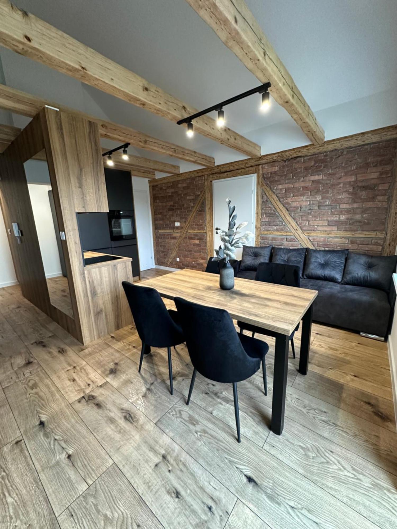 Apartamenty Ceramiczna Болеславец Екстериор снимка